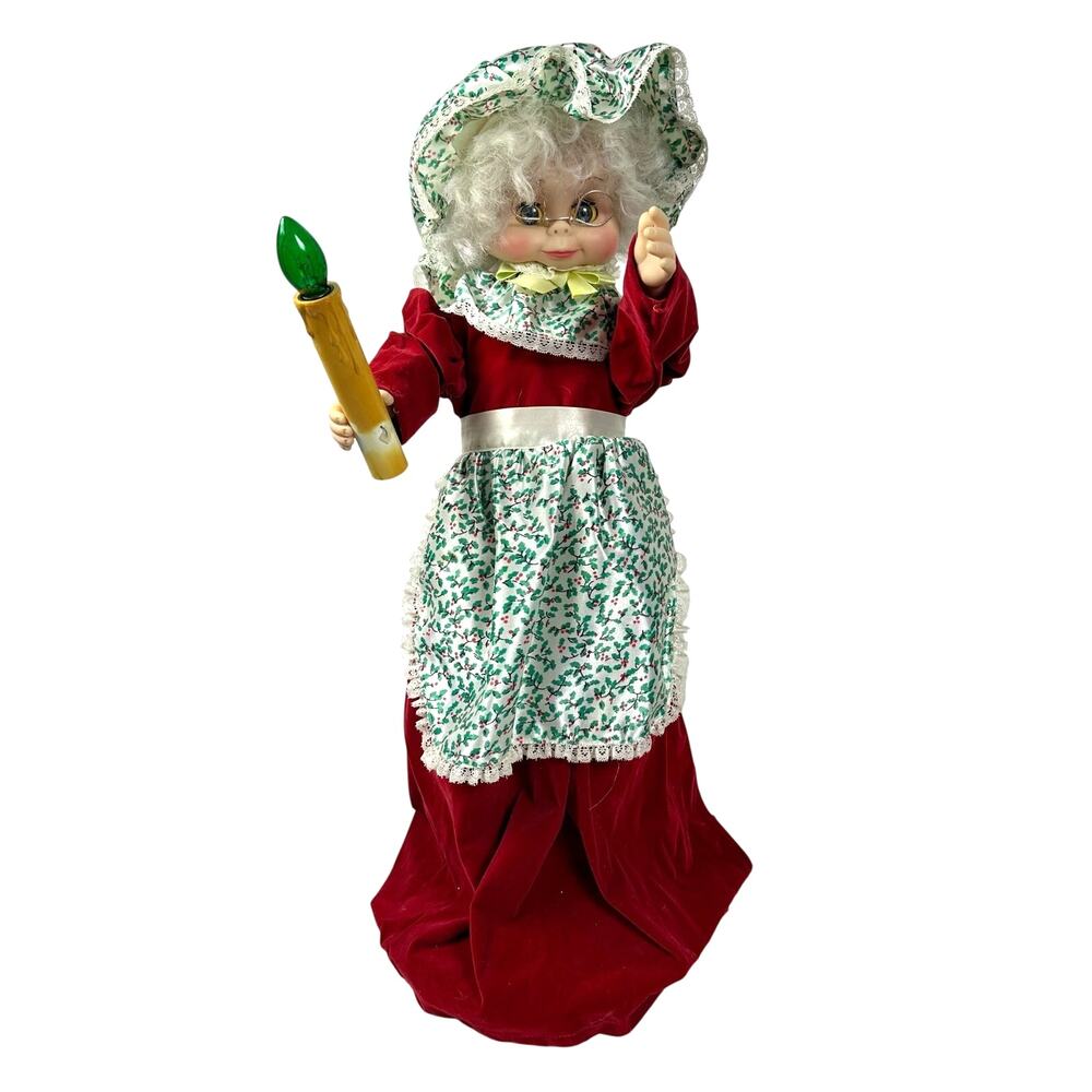 Rennor Lighted and Animated Mrs. Claus-22 Inches Tall-Very Good Condition!
